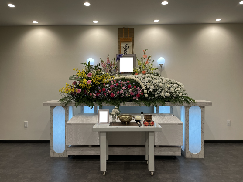 葬儀事例: 自社ホールの一日葬
