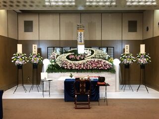 大阪市立北斎場の家族葬、中式場を利用した小規模のお葬儀