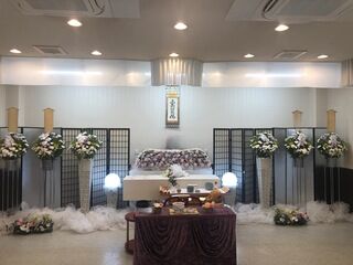 駕徳トワホールでの1日葬