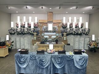 智福寺無量殿での42名の一般葬の事例