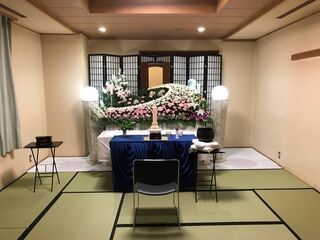 大阪市立北斎場、小式場での一日葬