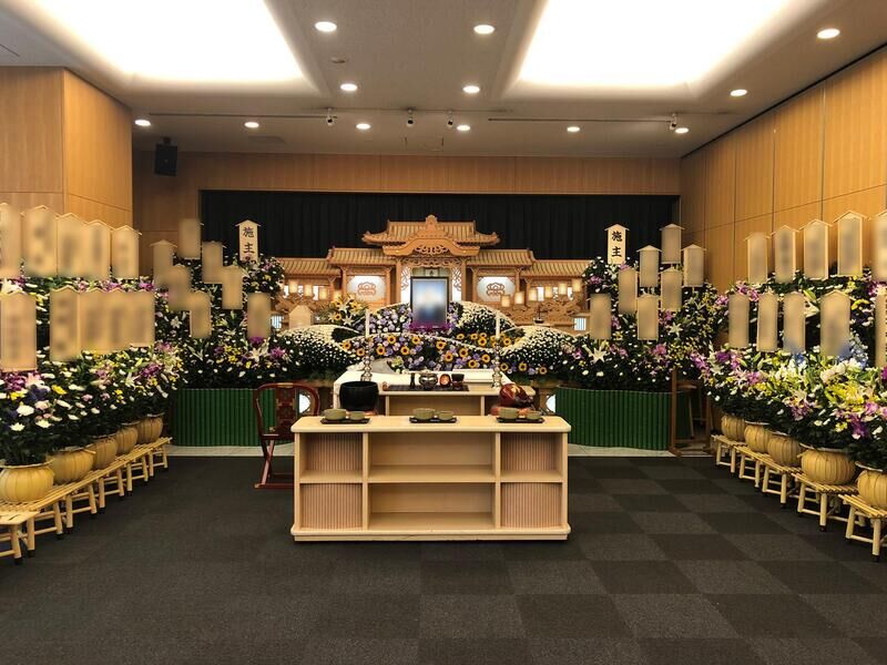 葬儀事例: [一般葬＆家族葬]豪華プランで行うアステルのお葬式
