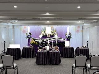 戸田葬祭場4階せせらぎの間 一日葬