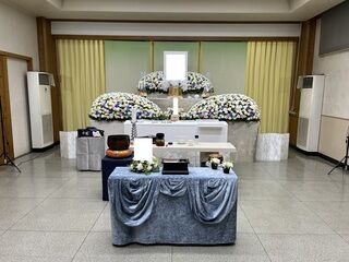 最勝寺会館にて11名の一日葬の事例