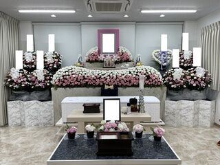 家族葬のまきのホール上石神井での12名の一日葬の事例
