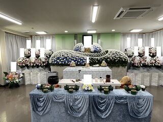 橋戸会館にて67名の一般葬の事例