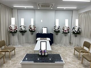 家族葬のまきのホールにて9名のお別れ会の事例