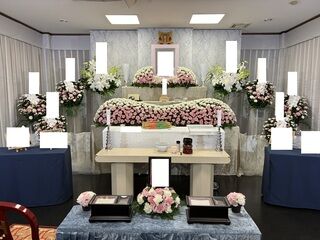 東高野会館にて12名の一日葬の事例
