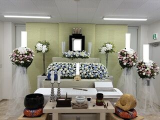 家族葬のまきのホールにて6名の一日葬の事例