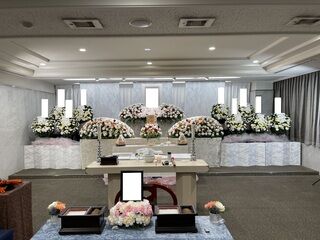 戸田葬祭場での12名の家族葬の事例