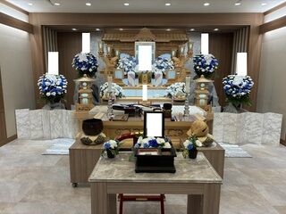 代々幡斎場にて8名の一日葬の事例