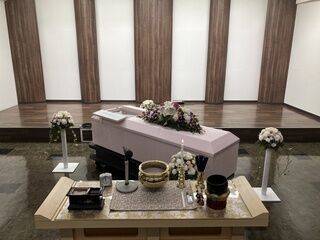 月光殿でのお花で火葬式