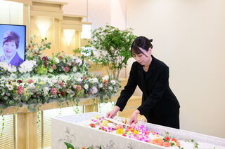 ファミリーホール府中の一日葬