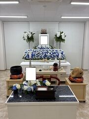 家族葬のまきのホールにて２名の一日葬の事例