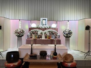 楢原斎場第4式場にて家族葬