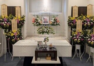 とわノイエ 峰の火葬式