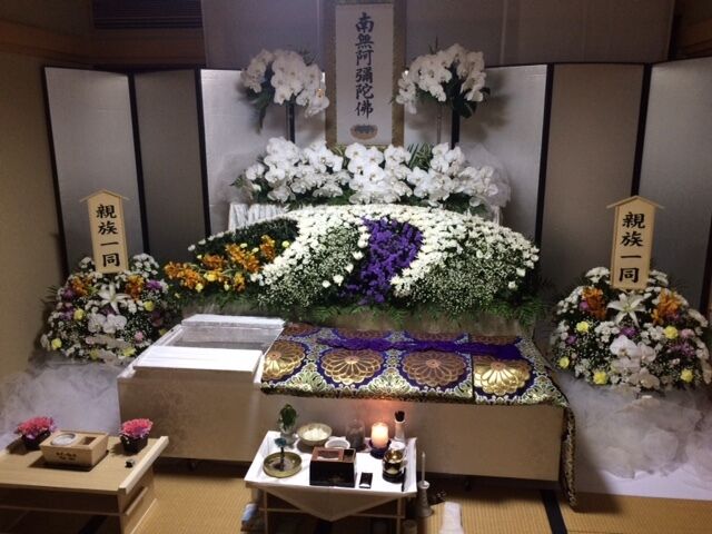 葬儀事例: ご自宅で家族葬