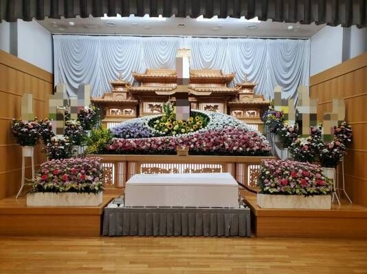 葬儀事例: 箕面市立聖苑での家族葬