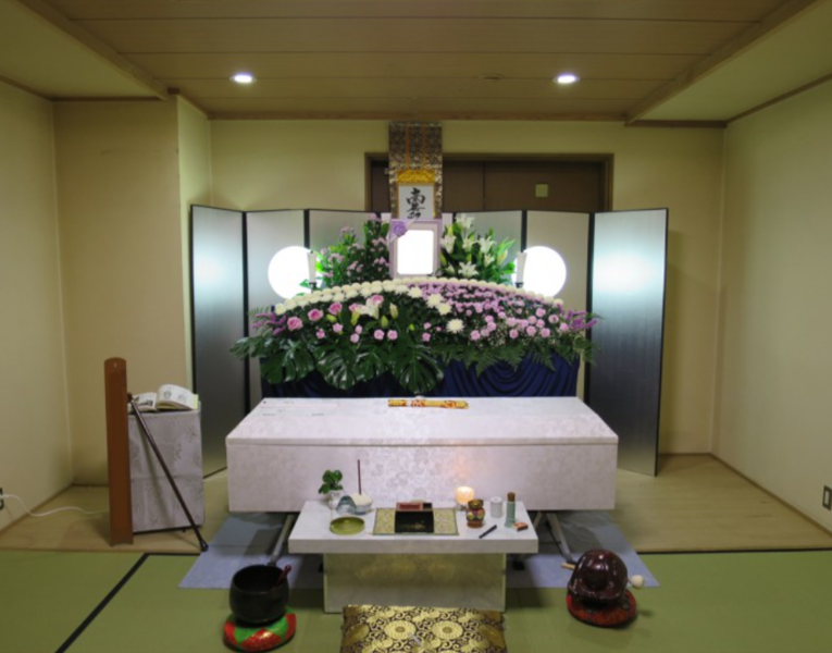 葬儀事例: 大阪市立北斎場 小式場での家族葬