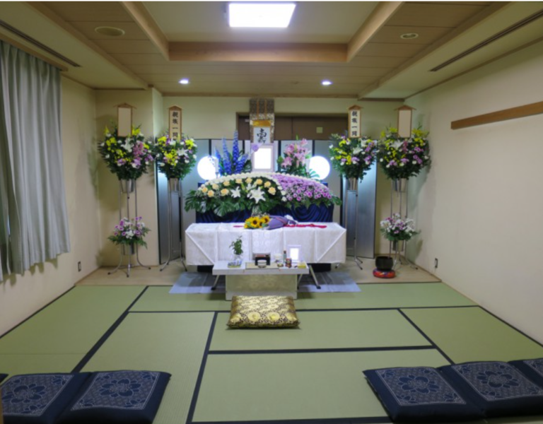 葬儀事例: 大阪市立北斎場 小式場での家族葬