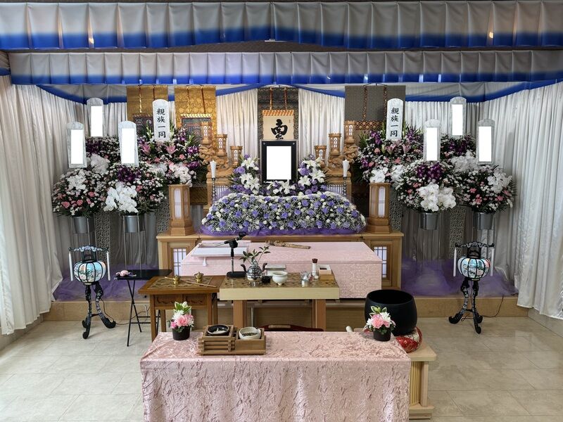 葬儀事例: 金蓮寺会館での家族葬