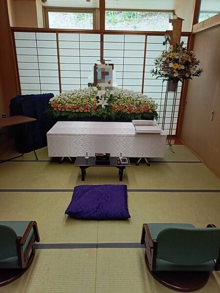 葬儀事例: 野菊の里斎場にて無宗教での一日葬