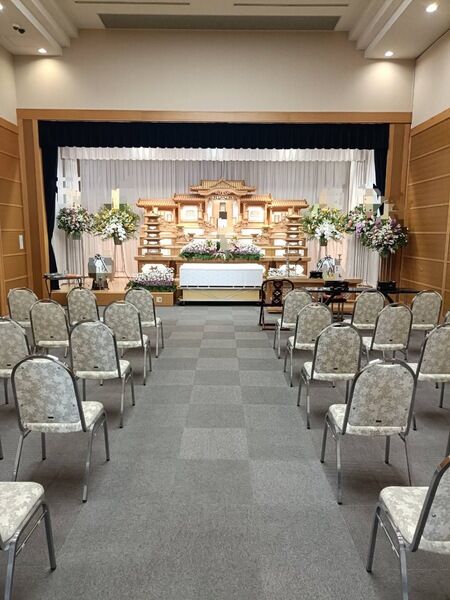 葬儀事例: 静香苑にて20名の家族葬