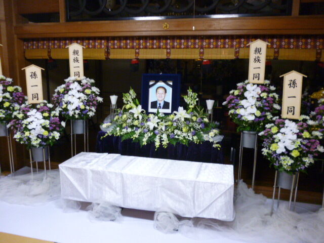 葬儀事例: 親族様の一日葬事例