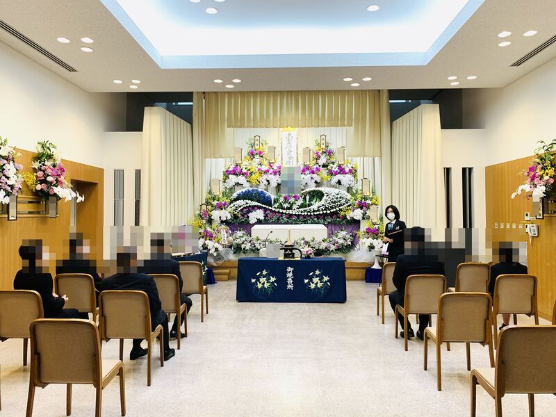 葬儀事例: 家族葬事例　親族23名　堺市立斎場での葬儀実例