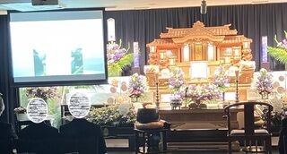 小阪駅前ホール　心に残る家族葬　「安心価格」