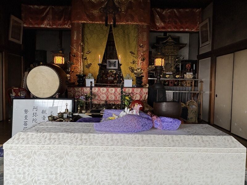 葬儀事例: 寺院での火葬式