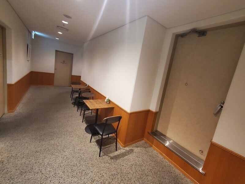 箕面市立聖苑 2階ロビー