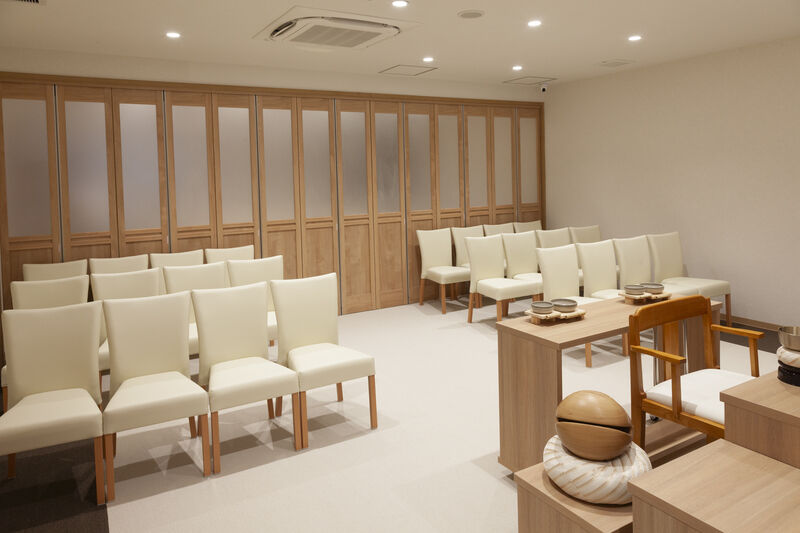 家族葬の四季風　所沢 式場パーティションあり
