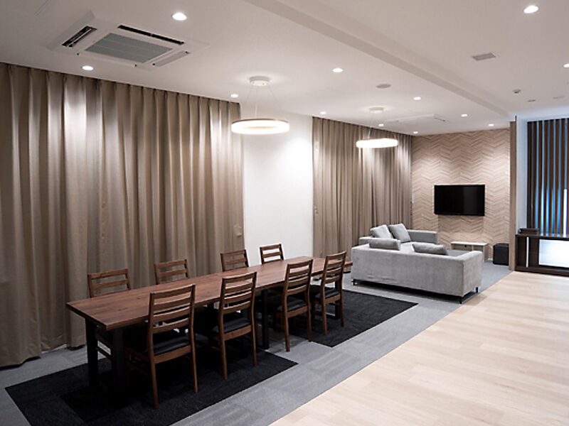 ユアホール桜ヶ岡 