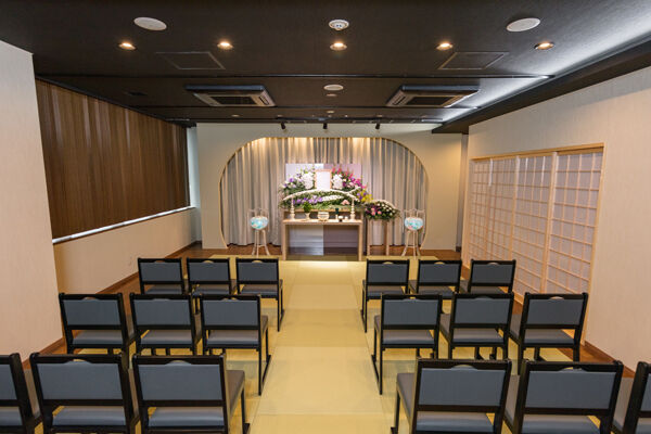 ユアホール蛍池 