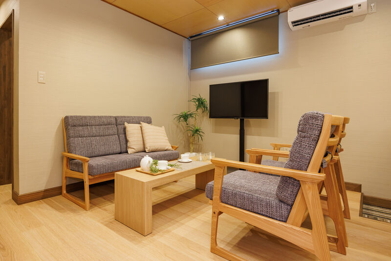 家族葬ホール イズモ葬祭 土橋 リビングルーム