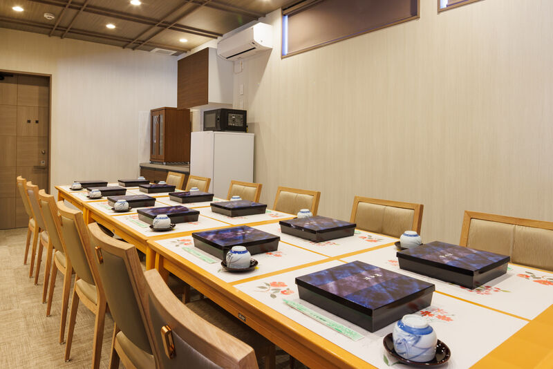 家族葬ホール イズモ葬祭 瀬戸南 会食室