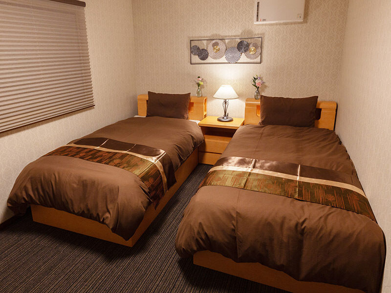 孝輝殿江刺南町会館 