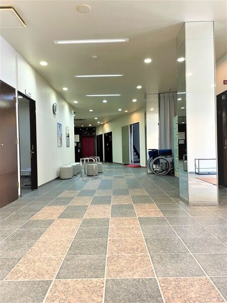 JR吹田駅前ホール 1Fロビー