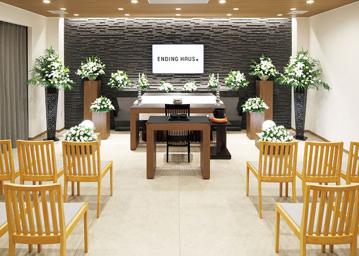 公益社 - エンディングハウス寝屋川萱島 ホール正面