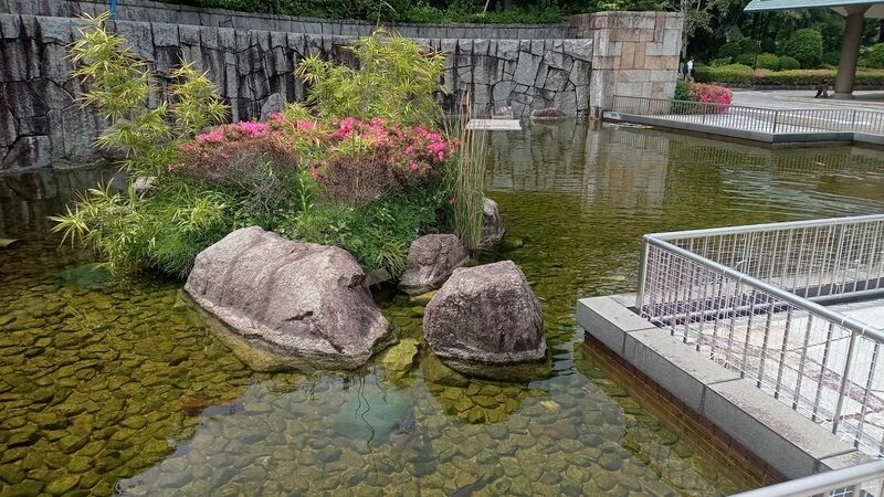 相模原市営斎場 中庭