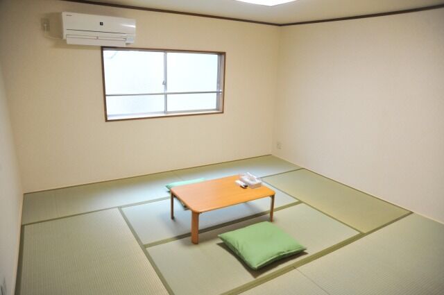 山葬ホール 控室