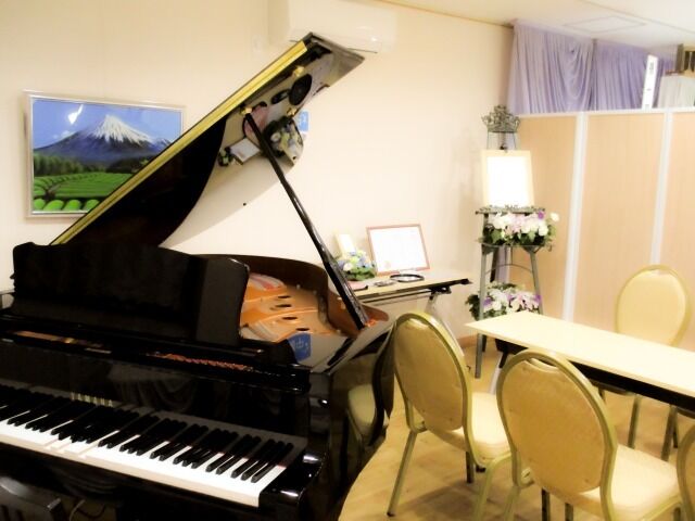 K・F STUDIO　(ケイ・エフ　スタジオ) K・F STUDIO4