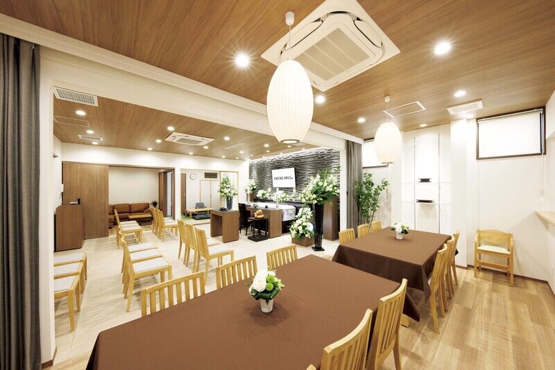 エンディングハウス花園 部屋ナナメ