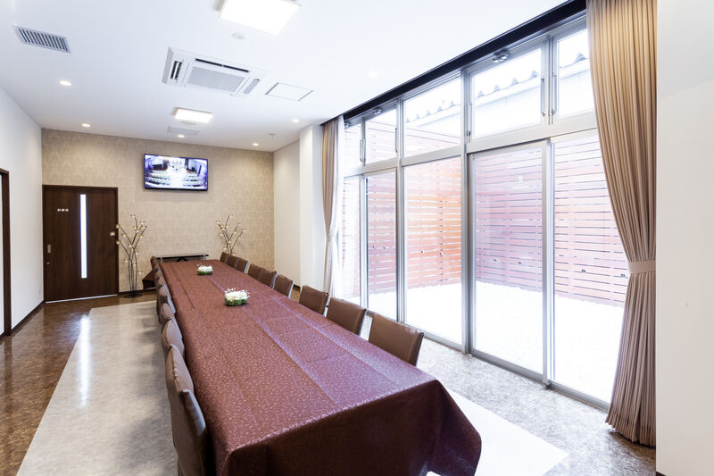 家族葬邸宅du:e®【デュエ】利府中央 会食室
