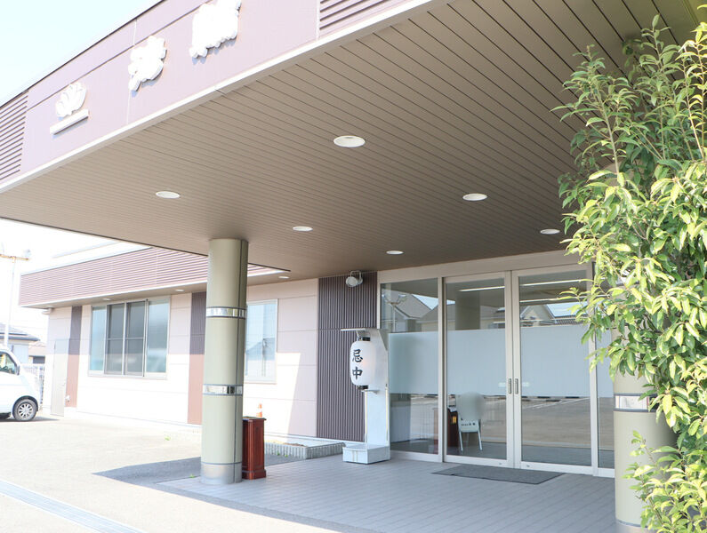 加木屋ホール 外観2