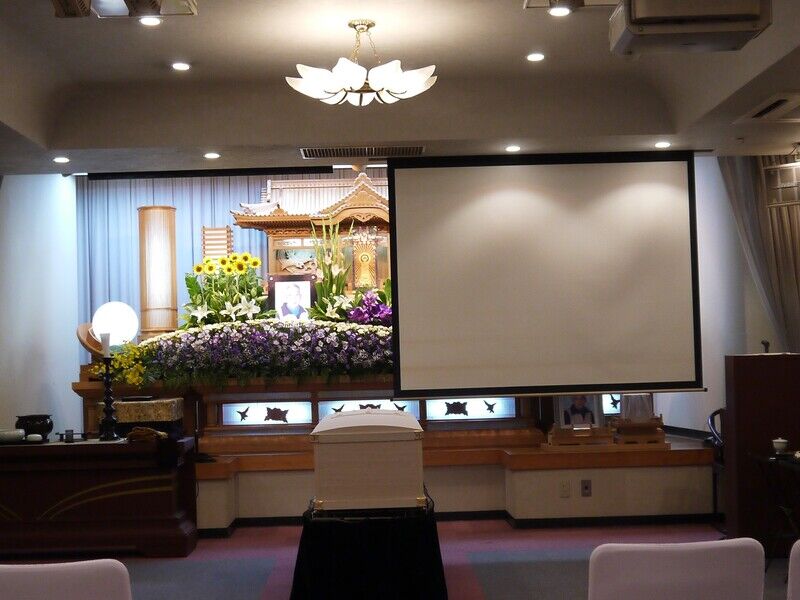 セレモール春日 １階スクリーン