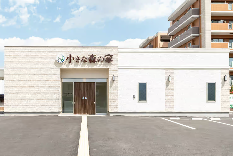 小さな森の家 川口芝下 