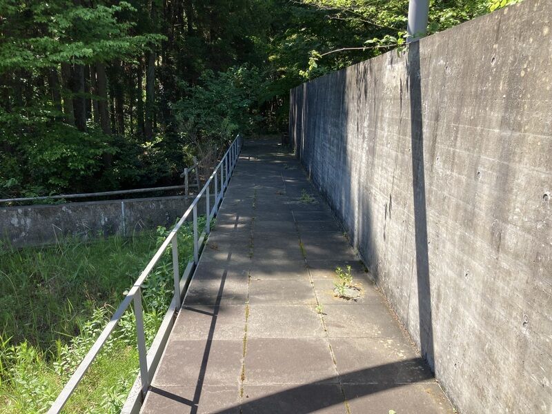 那珂聖苑 外通路