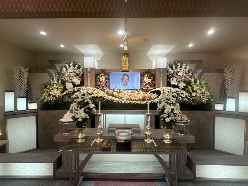 あなたに寄り添うお葬式 家族葬式場メルシー 祭壇